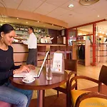 Otel Ibis La Defense Nanterre