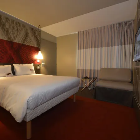 Hotel Ibis La Defense Nanterre