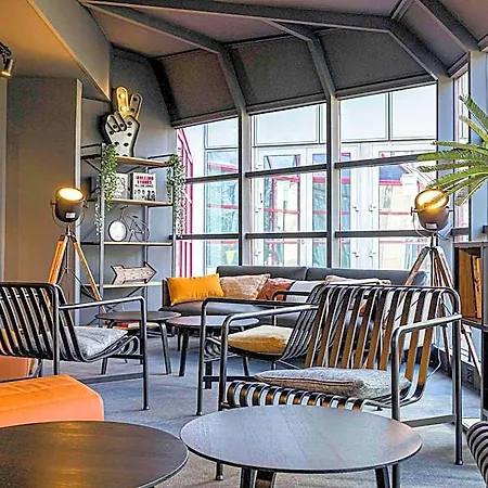 Ibis La Defense Ναντέρ
