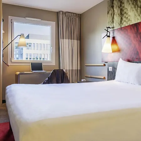 Ibis La Defense 3* Nanterre