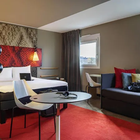 Ibis La Defense 3* Nanterre