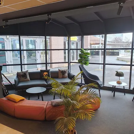 Ibis La Defense 3* Nanterre