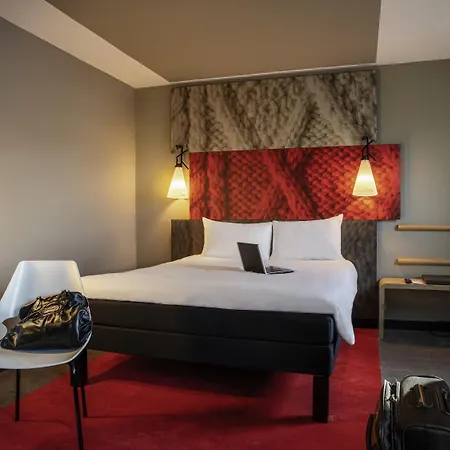 Hotel Ibis La Defense Nanterre