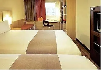Ibis La Défense Hotel 3*
