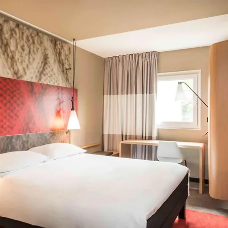 Ibis La Defense Hotel