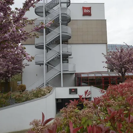 Ibis La Defense 3* Nanterre